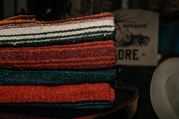 The Difference Between a Mexican Falsa Blanket and a Mexican Serape - Compadre